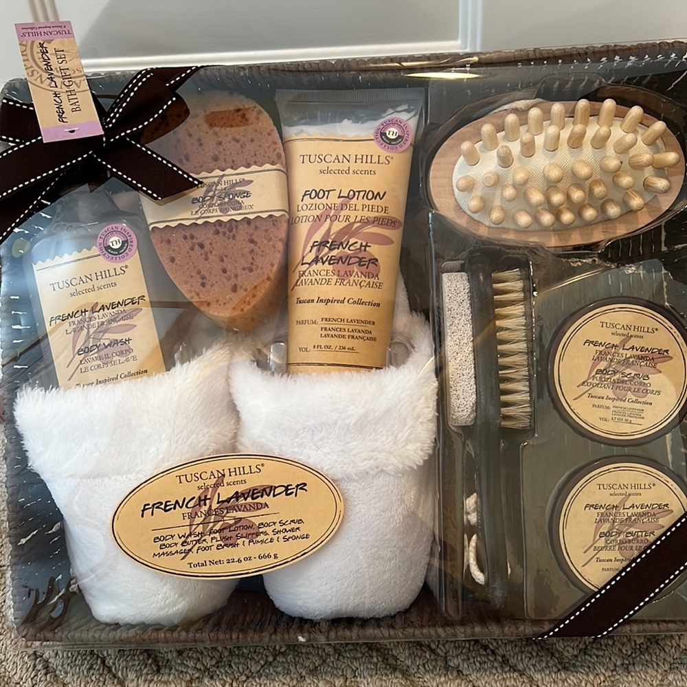 French Lavender Bath Gift Set π - Picture 2 of 4